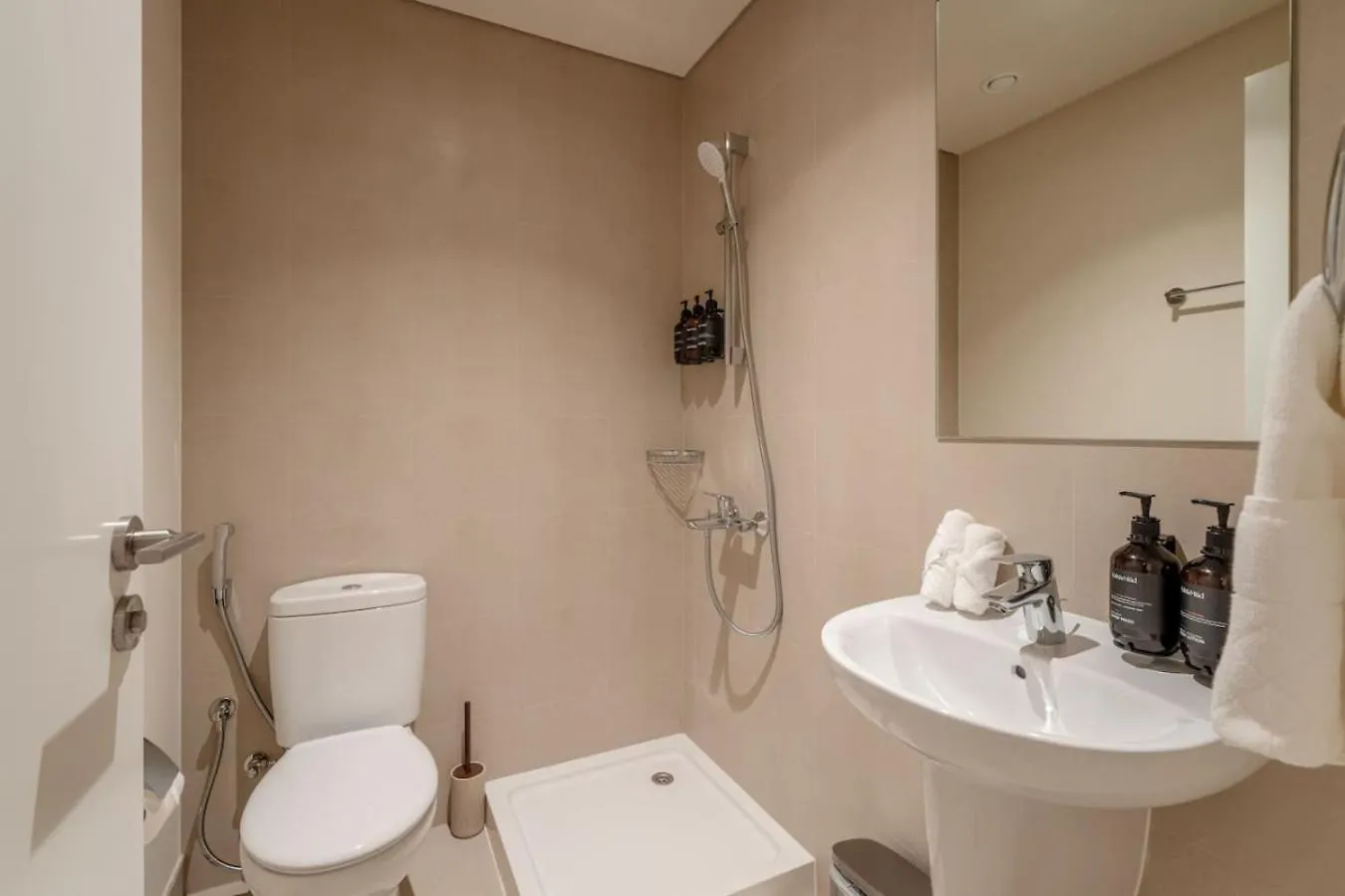Apartment Seraya Residence 11 - 3Bdr - Private Jacuzzi And Infrared Sauna Dubai