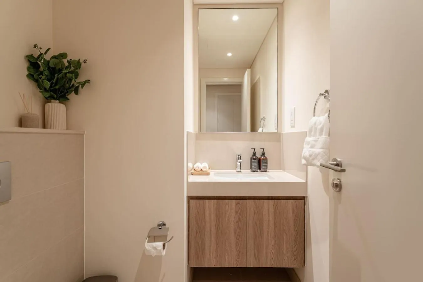 Seraya Residence 11 - 3Bdr - Private Jacuzzi And Infrared Sauna Dubai United Arab Emirates