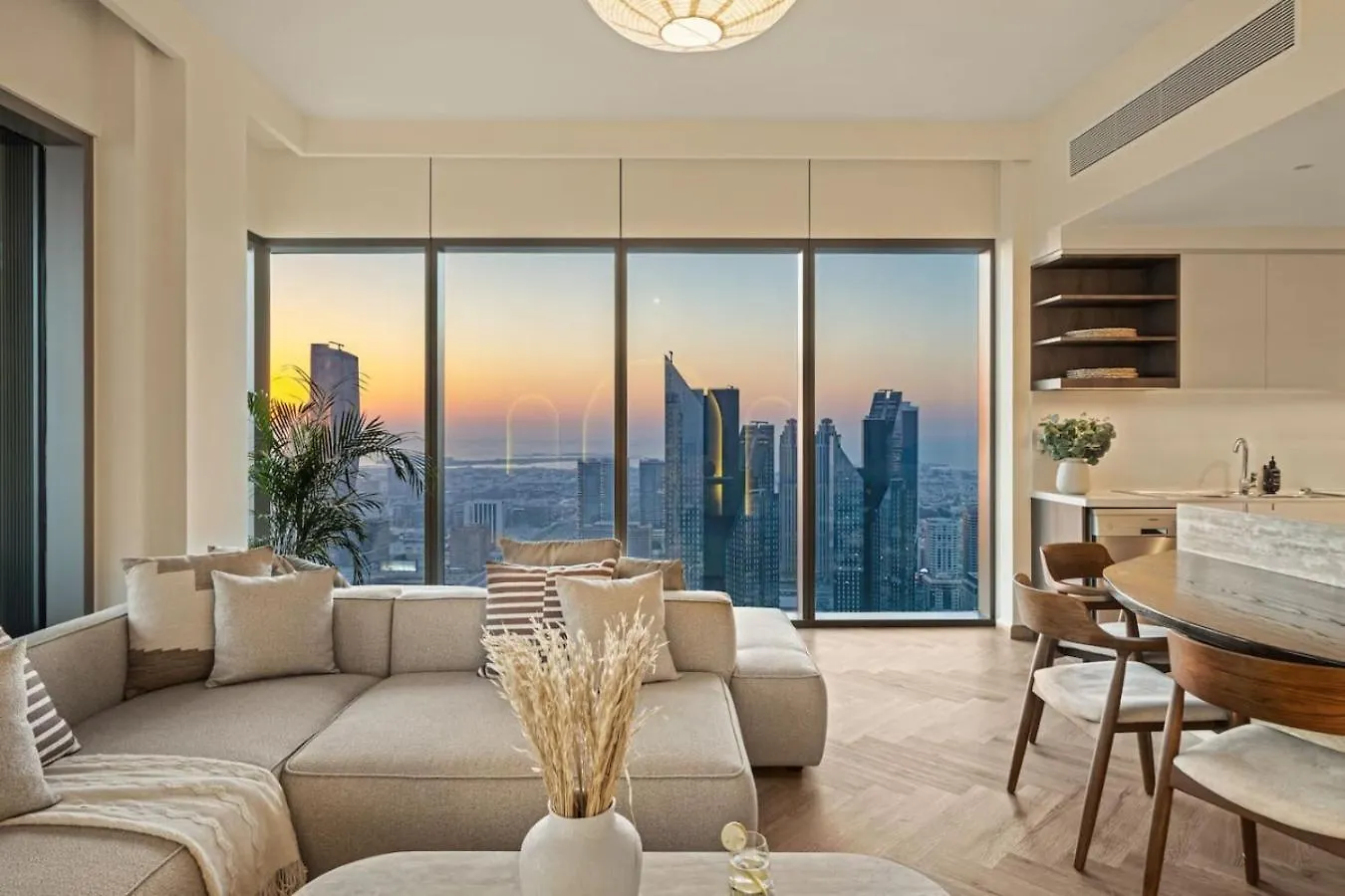 Apartment Seraya Residence 11 - 3Bdr - Private Jacuzzi And Infrared Sauna Dubai